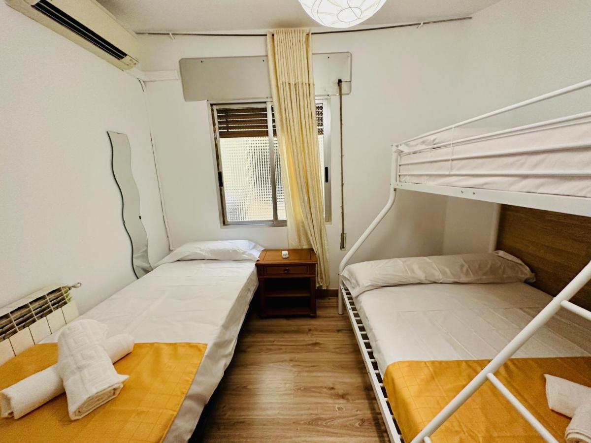 Punta Me Suites Next To Gran Via Madrid Exteriör bild
