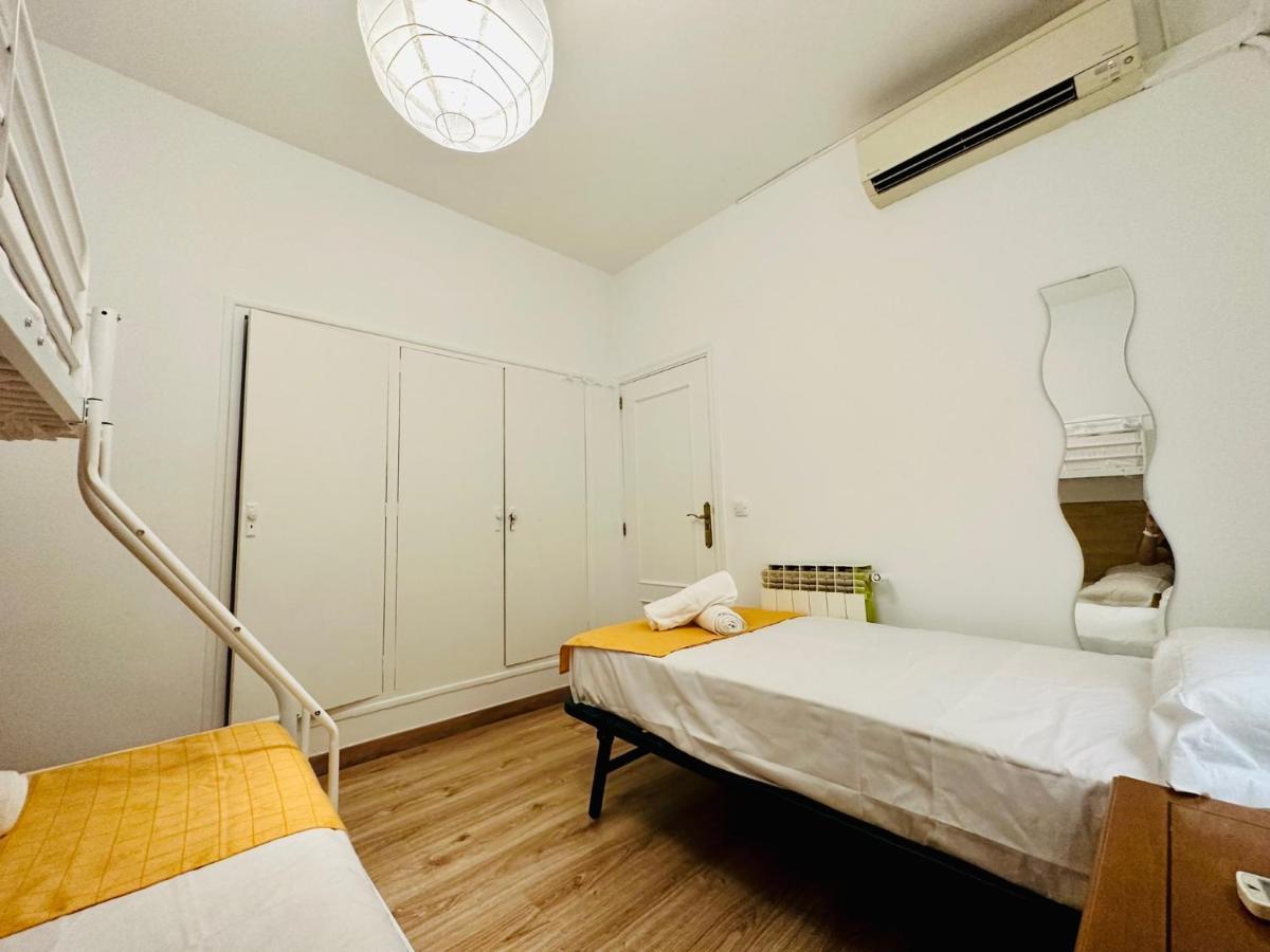 Punta Me Suites Next To Gran Via Madrid Exteriör bild
